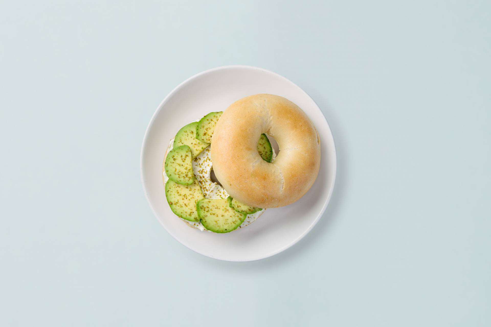 Zaatar Cream Cheese Avo Bagel